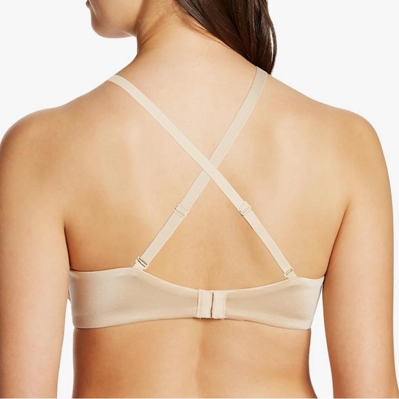 Maidenform Women's Bra 36C - underwire coverts to - soft pink color. Like new - Picture 8 of 8